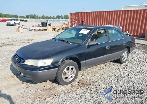 1999 Toyota Camry Ce/Le/Xle from USA, damaged, VIN 4T1BG22K5XU456010